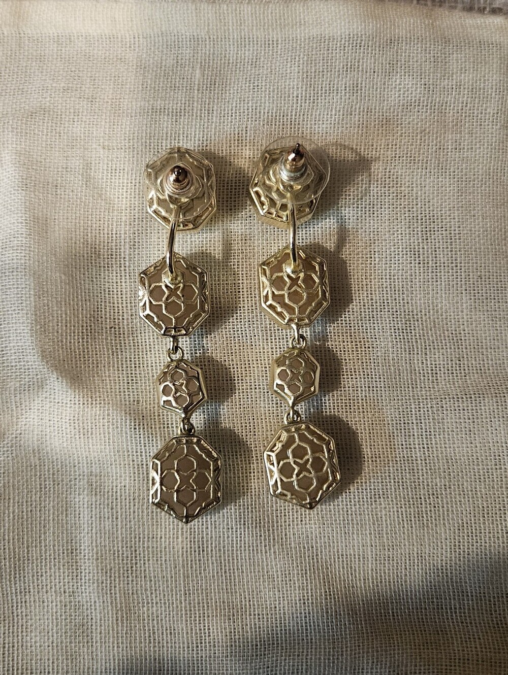 Kendra Scott Color Bar Ruthie Earrings - Picture 2 of 6